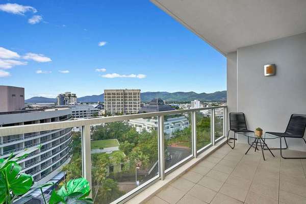1105/1 Marlin Parade, Cairns City - Thumbnail 2