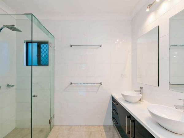 17 Australis Close, Edmonton - Thumbnail 6