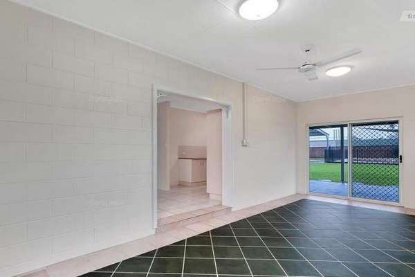 24 Bathurst Drive, Bentley Park - Thumbnail 6