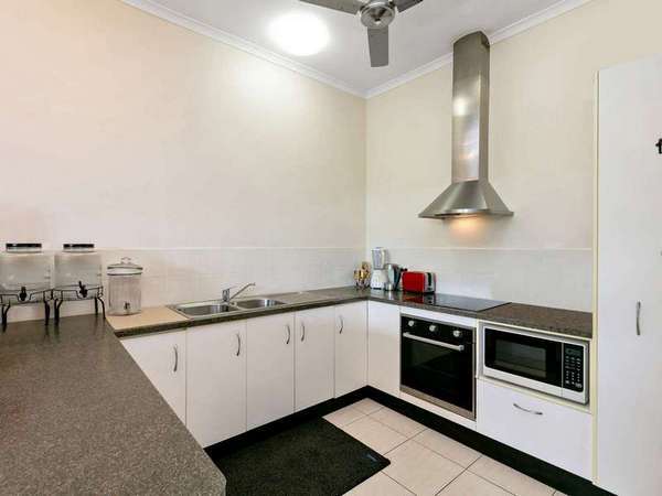 9/15-21 Clare Street, Parramatta Park - Thumbnail 4