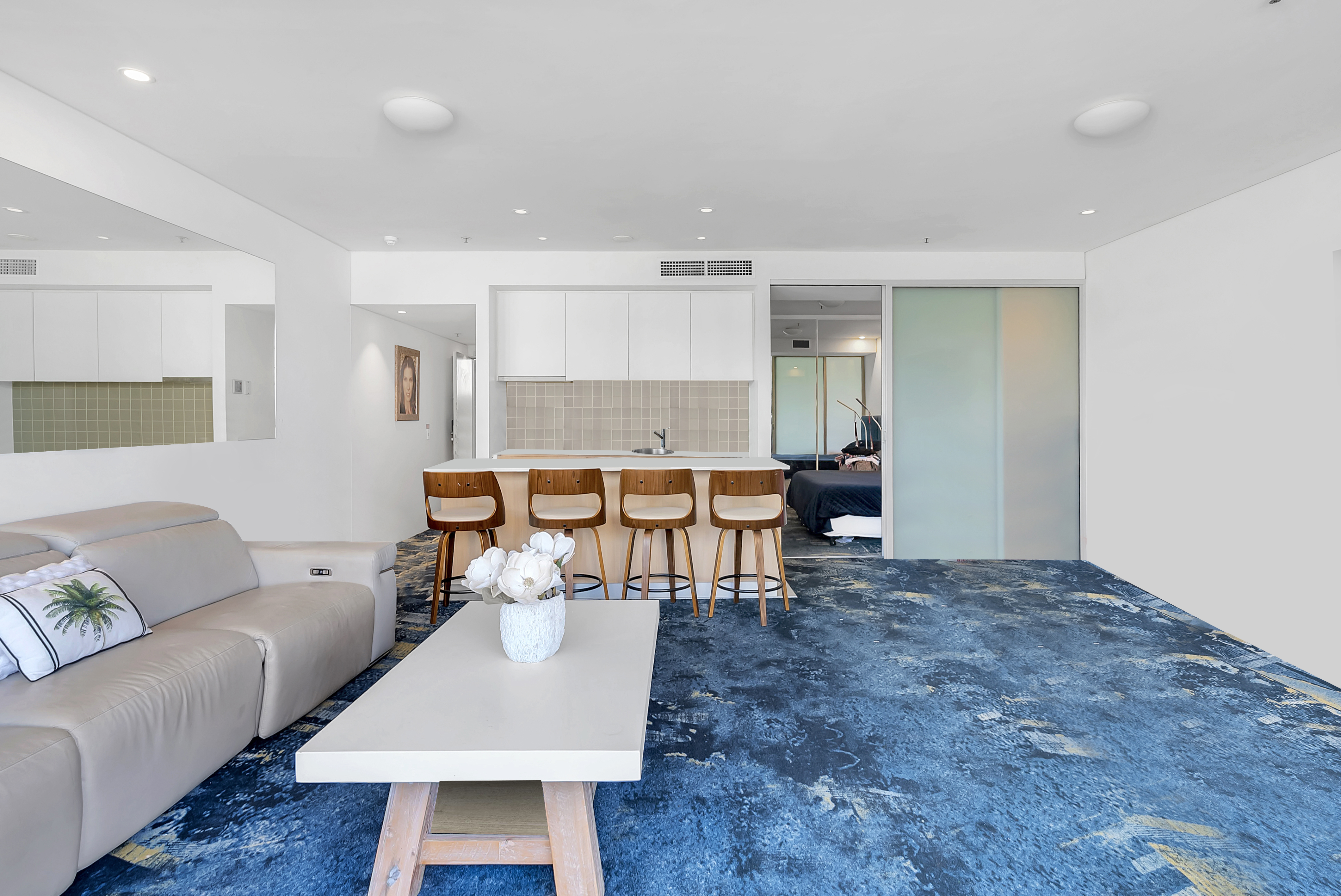 404/1 MARLIN PARADE, Cairns City - Thumbnail 2