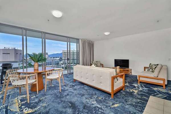 1105/1 Marlin Parade, Cairns City - Thumbnail 4