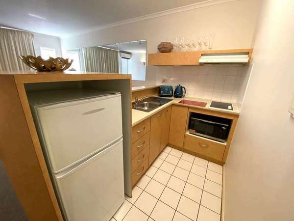 34/62 Abbott Street, Cairns City - Thumbnail 3