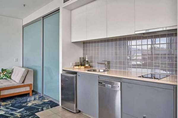 903/1 Marlin Parade, Cairns City - Thumbnail 5