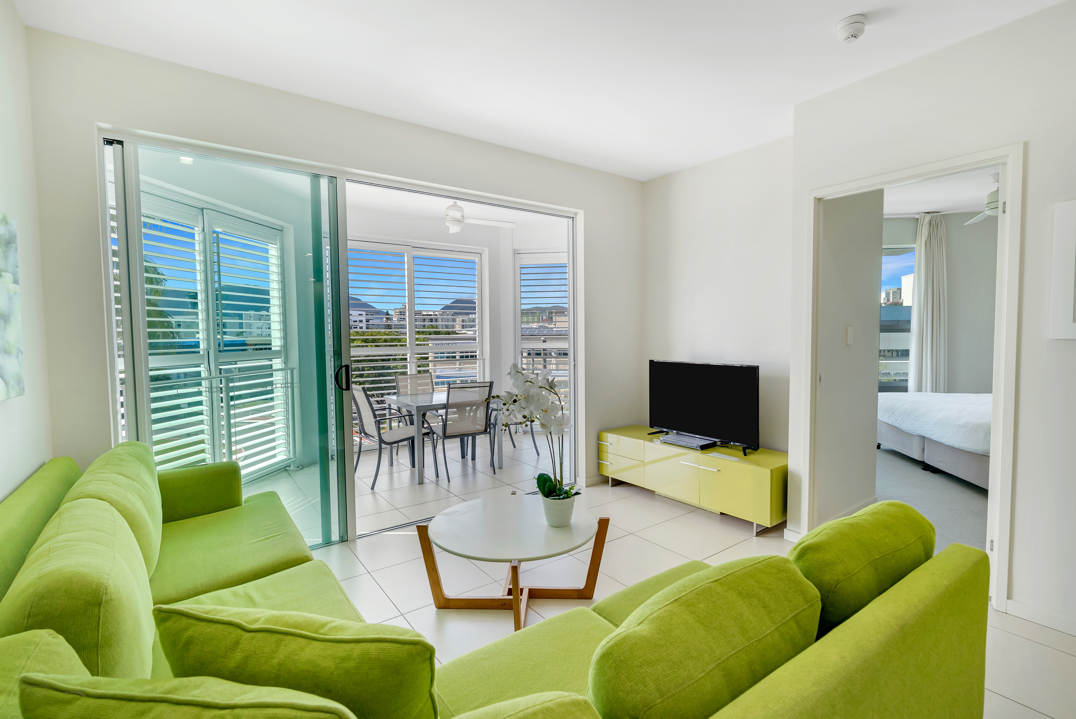 33/199-201 Lake St, Cairns North - Thumbnail 2