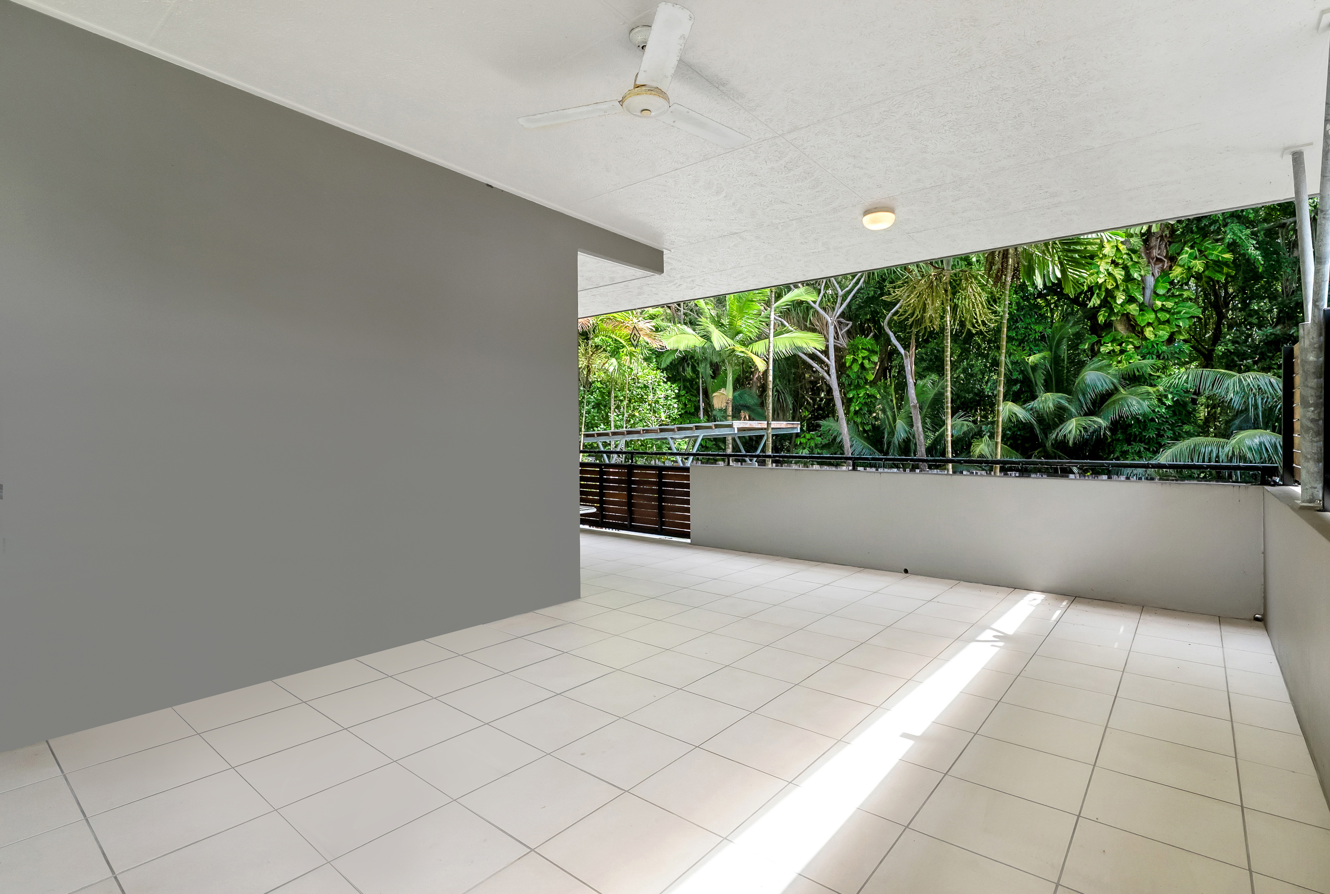 4/521-525 Varley Street, Yorkeys Knob - Thumbnail 7