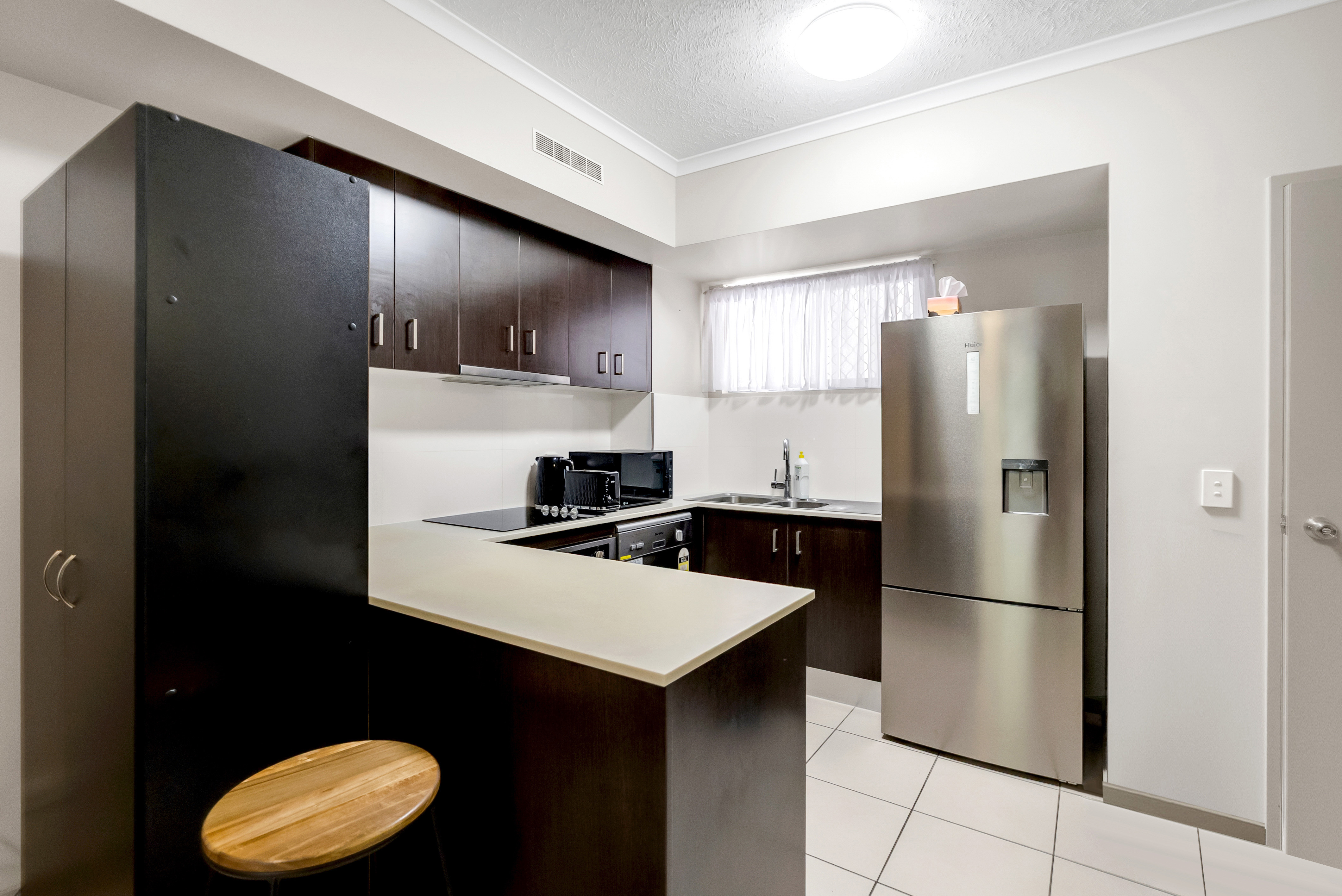 4/521-525 Varley Street, Yorkeys Knob - Thumbnail 4