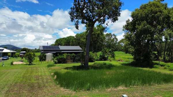 19 Dalgleish Street, Kurrimine Beach - Thumbnail 3