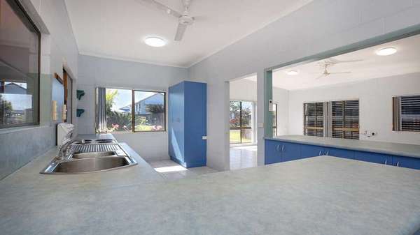 11 Sydney Smith Street, Kurrimine Beach - Thumbnail 8