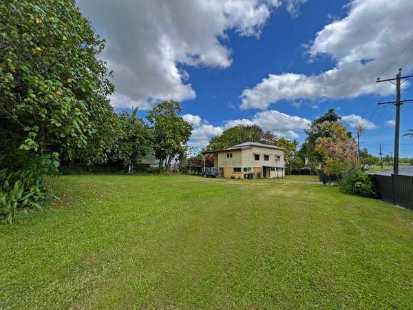 24 Martin Street, East Innisfail - Thumbnail 2