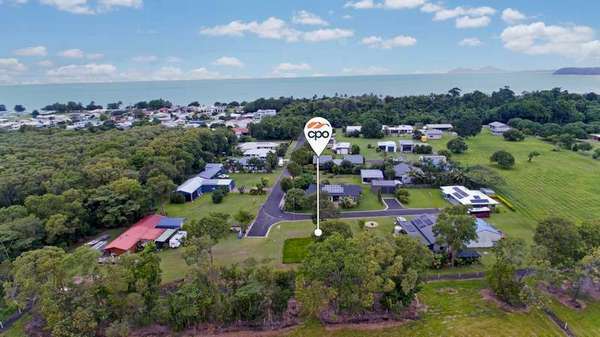19 Dalgleish Street, Kurrimine Beach - Image 1