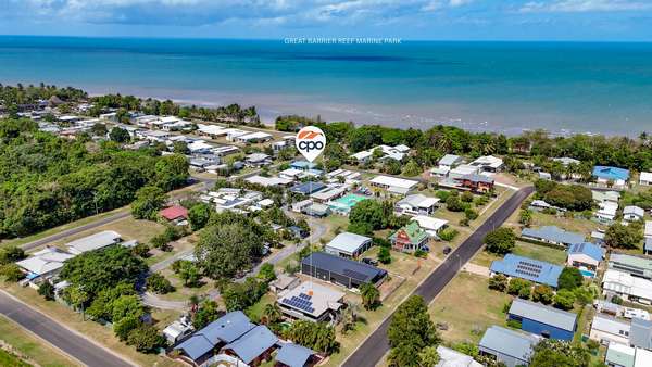 3 Rebecca Jane Parade, Kurrimine Beach - Thumbnail 2