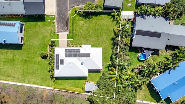 13 Dalgleish Street, Kurrimine Beach - Thumbnail 5