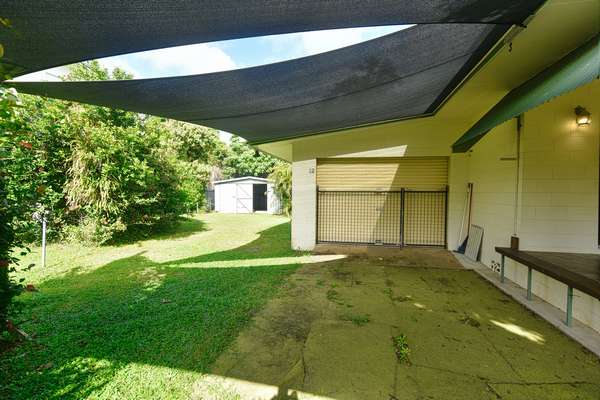 12 Olive Crescent, Kurrimine Beach - Thumbnail 2
