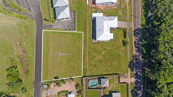 14 Riverside Terrace, South Mission Beach - Thumbnail 4