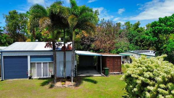 28 Melaleuca Drive, Tully Heads - Thumbnail 6
