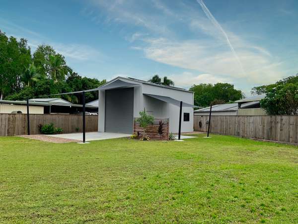 21 Casuarina Street, Tully Heads - Thumbnail 2