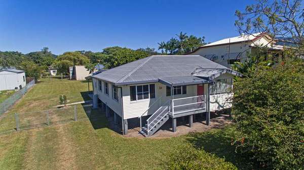 34 Ryrie Street, El Arish - Thumbnail 2