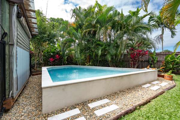 55 Midshipman Street, South Mission Beach - Thumbnail 3
