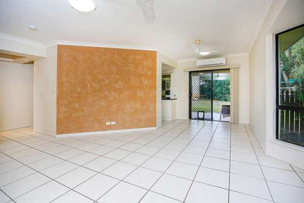 3 ACACIA CLOSE, Tully Heads - Thumbnail 5
