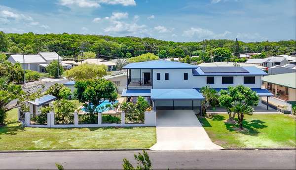 22 Illich Street, Kurrimine Beach - Thumbnail 5