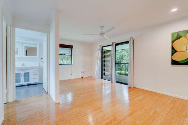 1 and 2/7 Dalgleish Street, Kurrimine Beach - Thumbnail 8