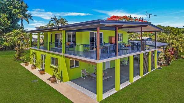 33 HARGREAVE STREET, Kurrimine Beach - Thumbnail 2