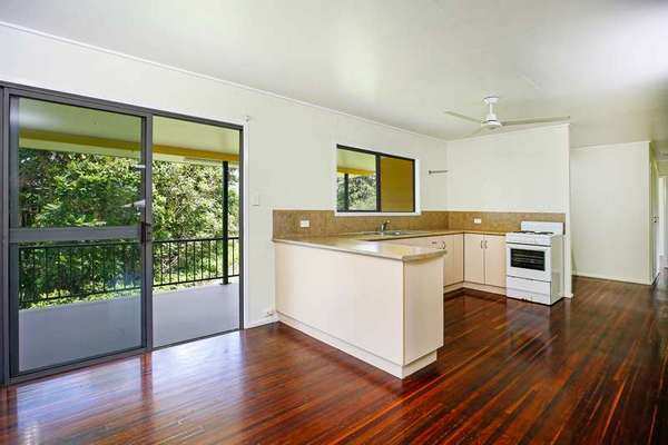 86 Cuthill Road, Walter Lever Estate - Thumbnail 5
