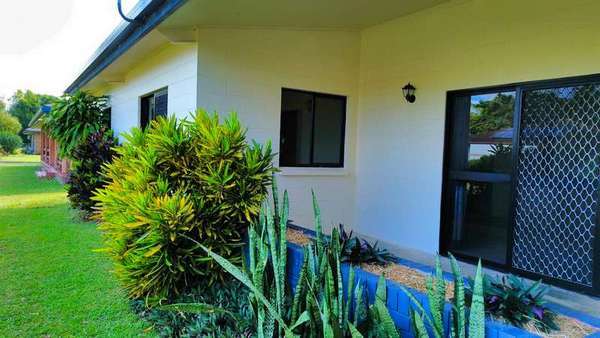 28 Rebecca Jane Parade, Kurrimine Beach - Thumbnail 6