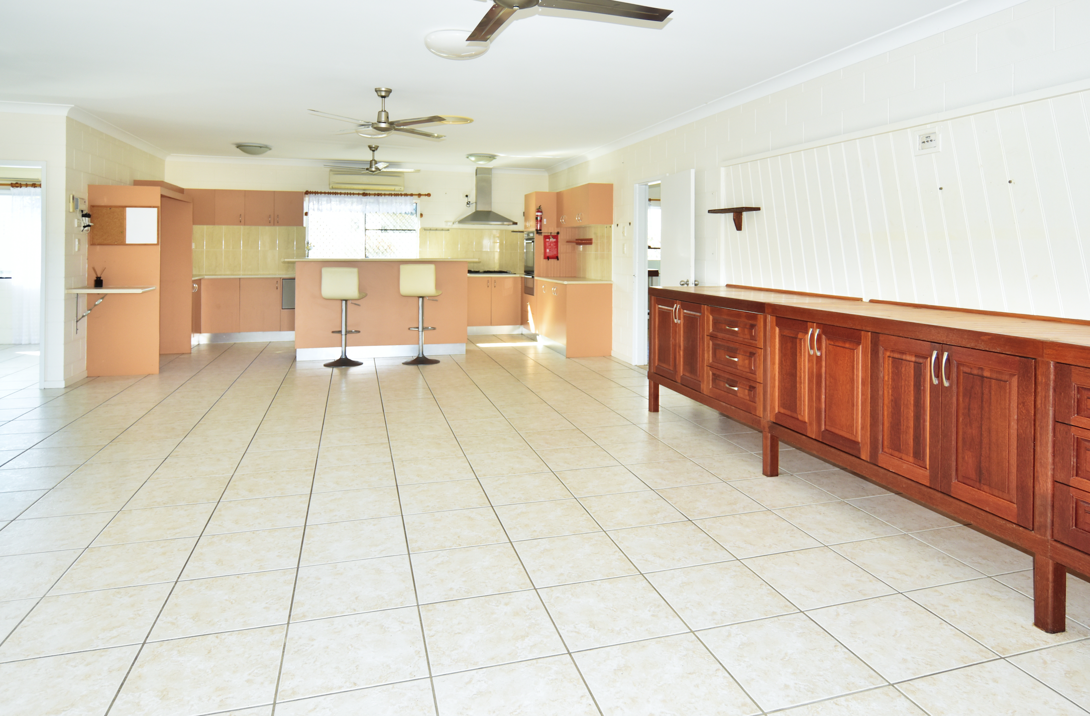 8 Taylor Street, Kurrimine Beach - Thumbnail 8