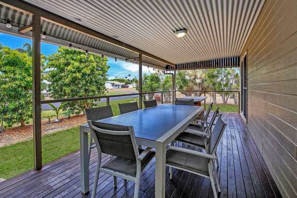 14 Taylor Street, Kurrimine Beach - Thumbnail 5