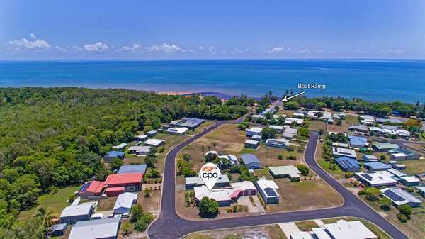 3 Rowe Street, Kurrimine Beach - Thumbnail 3