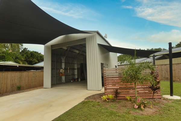 21 Casuarina Street, Tully Heads - Thumbnail 3