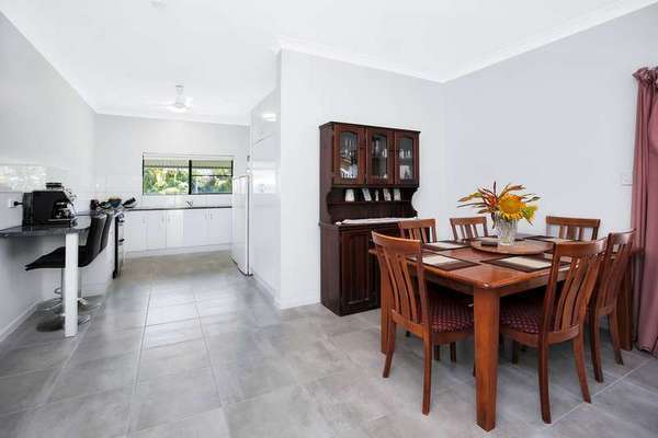 17 CASUARINA STREET, Tully Heads - Thumbnail 5