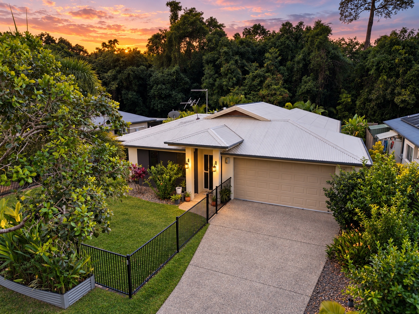 22 Cliffdale Street, Bentley Park - Image 1