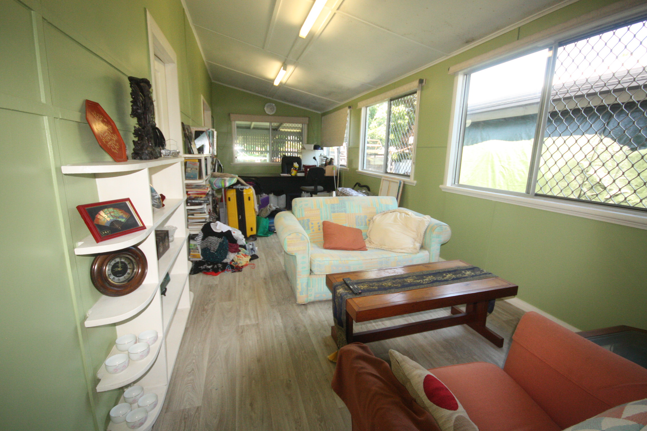81 Tills Street, Westcourt - Thumbnail 8