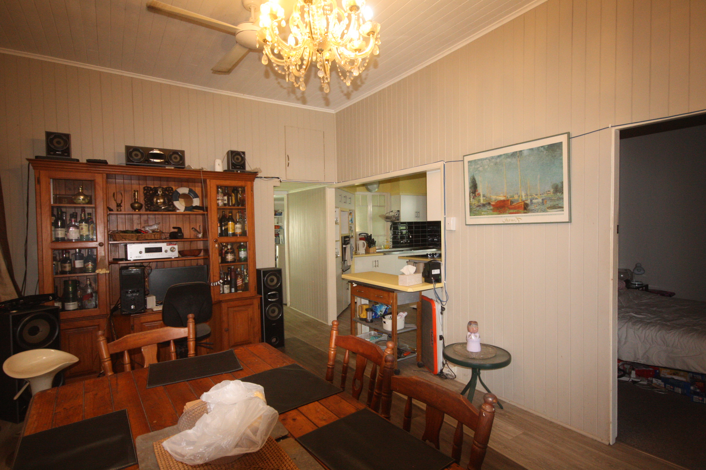 81 Tills Street, Westcourt - Thumbnail 4