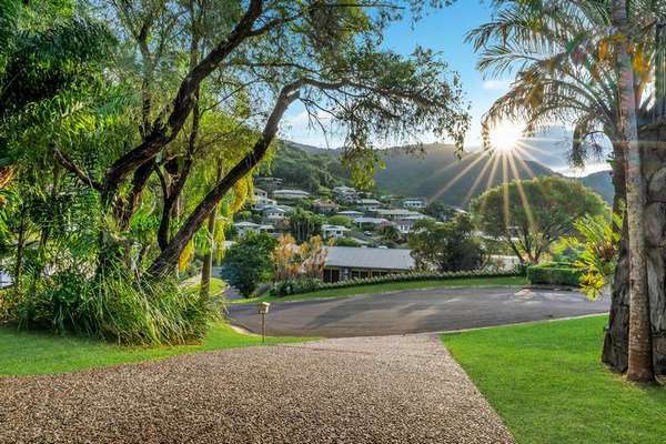 2 Dove Court, Bayview Heights - Image 1