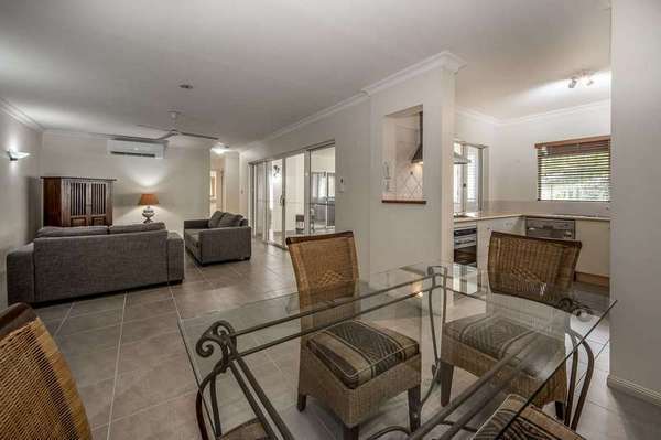 609/2 Greenslopes Street, Cairns North - Thumbnail 2