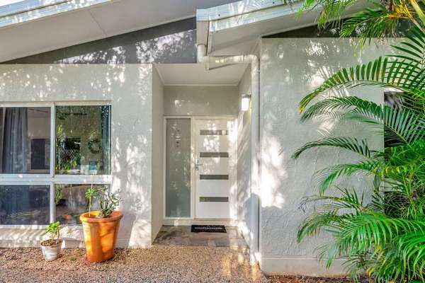 2 Dove Court, Bayview Heights - Thumbnail 4