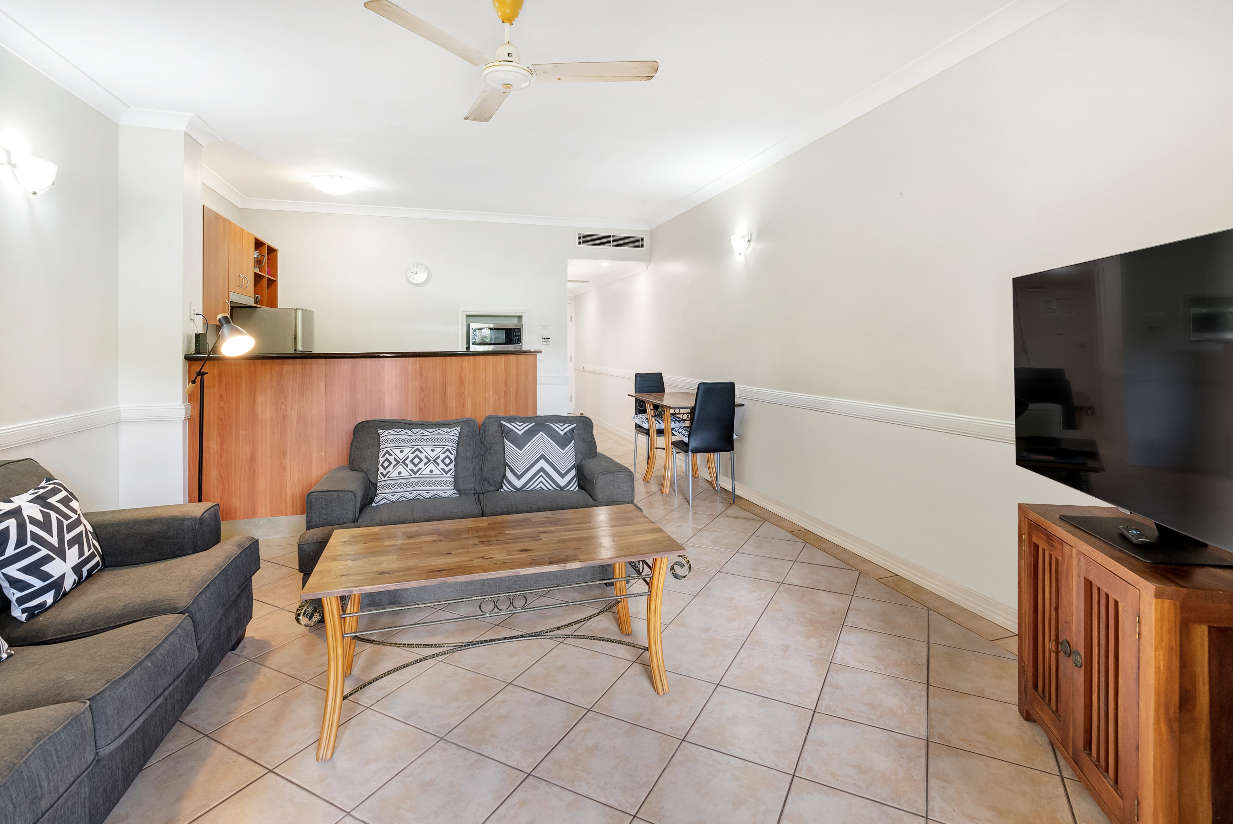 1/233 Esplanade, Cairns North - Thumbnail 6