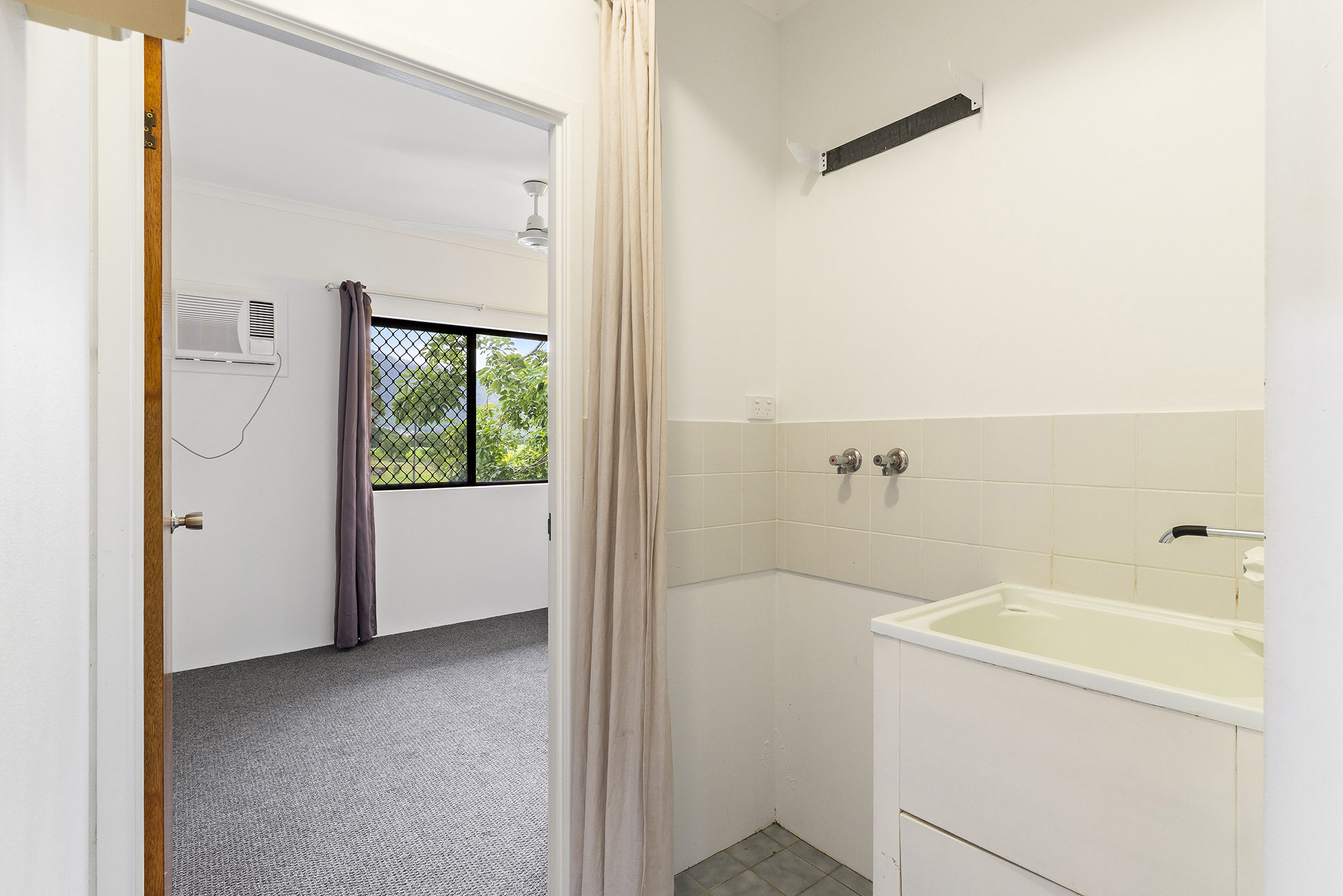 5/195-197 Kamerunga Road, Freshwater - Thumbnail 7