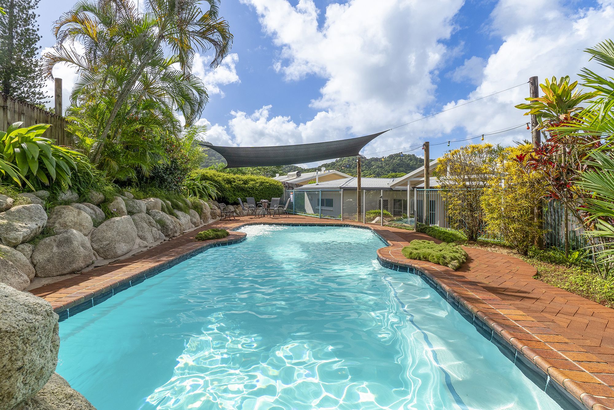 21 Adam Drive, Brinsmead - Thumbnail 4
