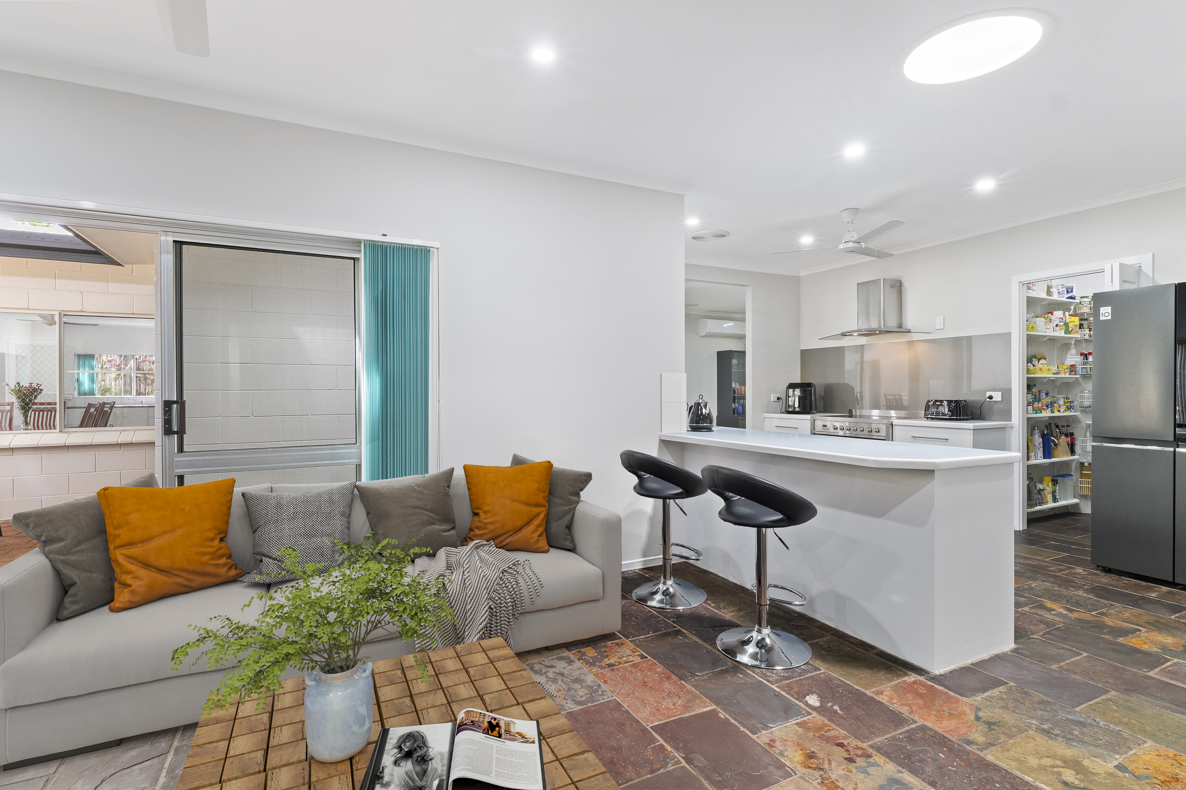 21 Adam Drive, Brinsmead - Thumbnail 8