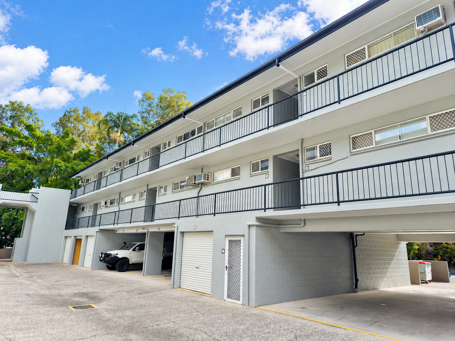 7/1 Chester Court, Manunda - Thumbnail 2