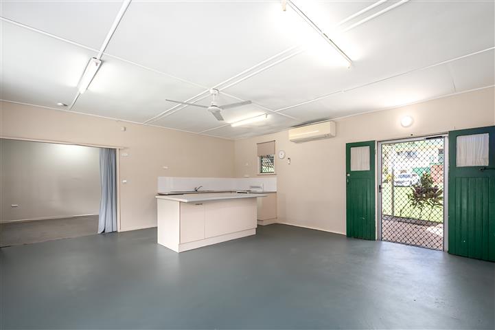 A-ground floor/69471 Bruce Highway, Fishery Falls - Thumbnail 3