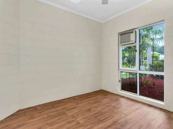 17 Ebony St, Redlynch - Thumbnail 8