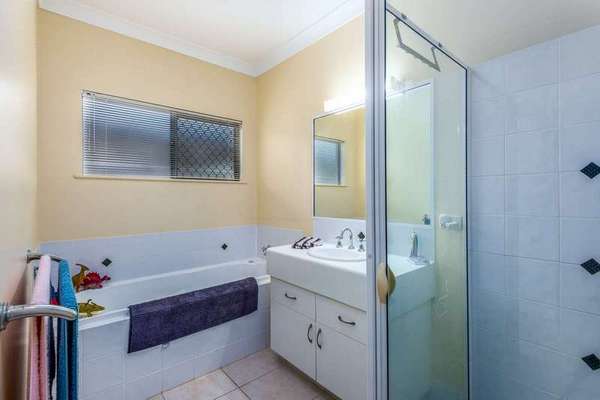 17 Bulba Street, Caravonica - Thumbnail 8