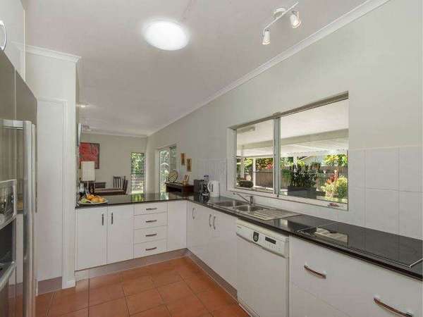 21 Knight Road, Smithfield - Thumbnail 5
