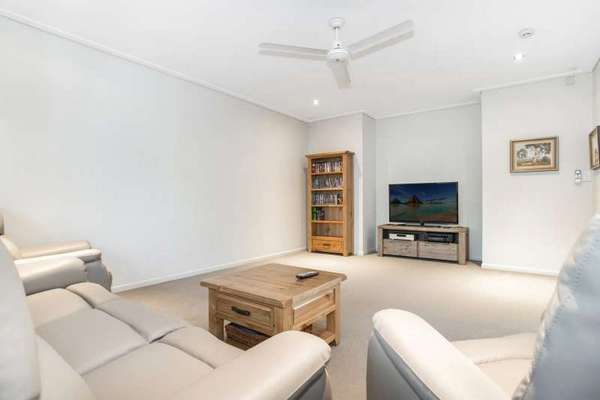 15 Ashwood Circuit, Smithfield - Thumbnail 4